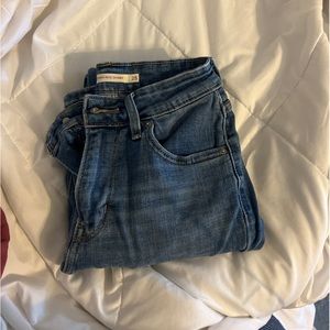 Levi’s 721- High Rise Skinny Jean